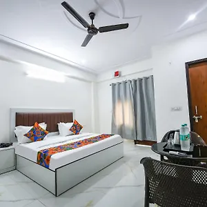 Fabhotel The Yashobhumi Near Yashobhoomi Convention Centre *** Delhi (National Capital Territory of India)